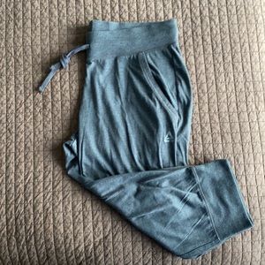 Reebok Dark Grey Capri Joggers